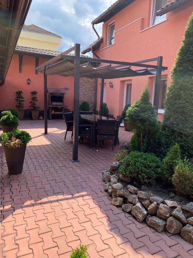Braun Residence Săcele Buitenkant foto